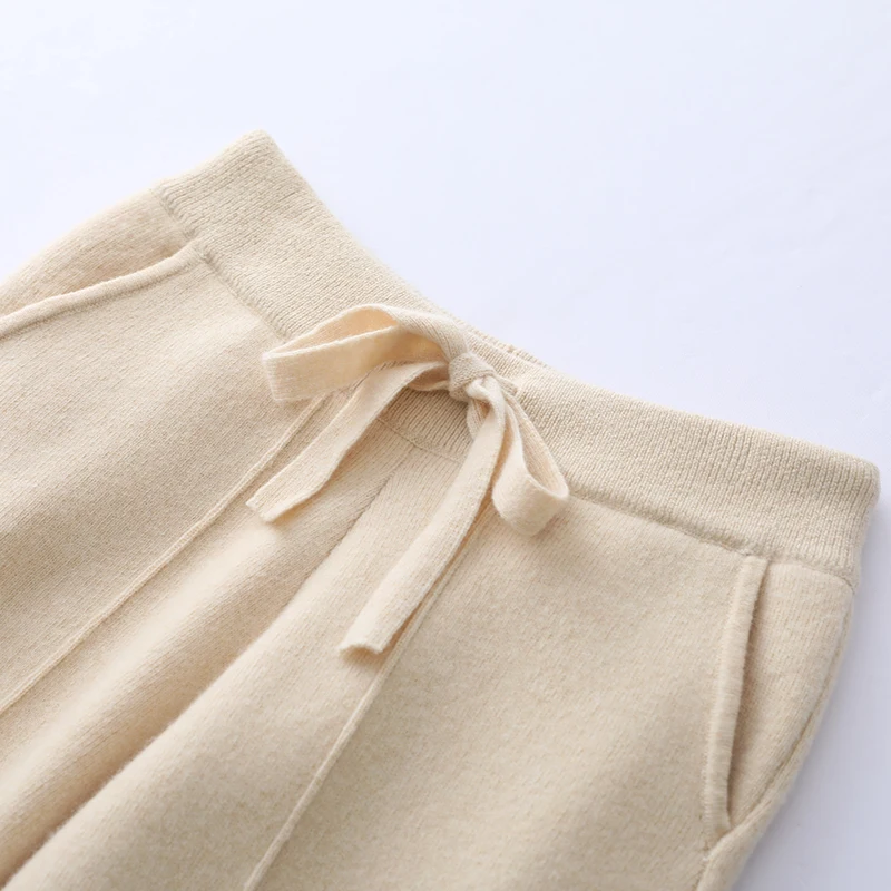 100% merino wool women's knitted trousers, popular, fashionable, warm, small-leg pants, 2024 autumn and winter new style