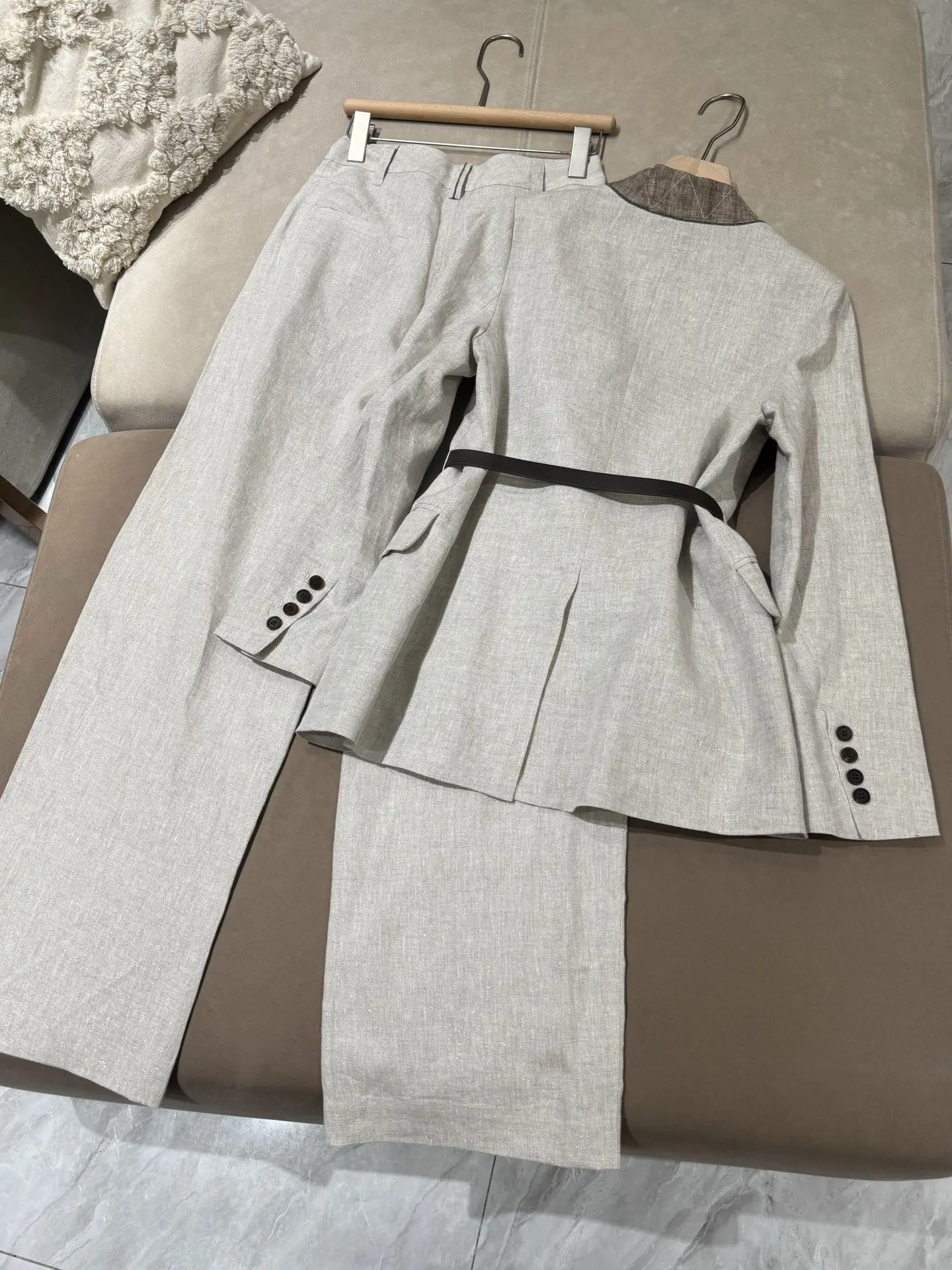 Women'S Linen Suit Set, Spring 2026, High-Quality Thin Fit, Tie-Waist Slimming Vest, Wide-Leg Pants, Elegant Three-Piece Set