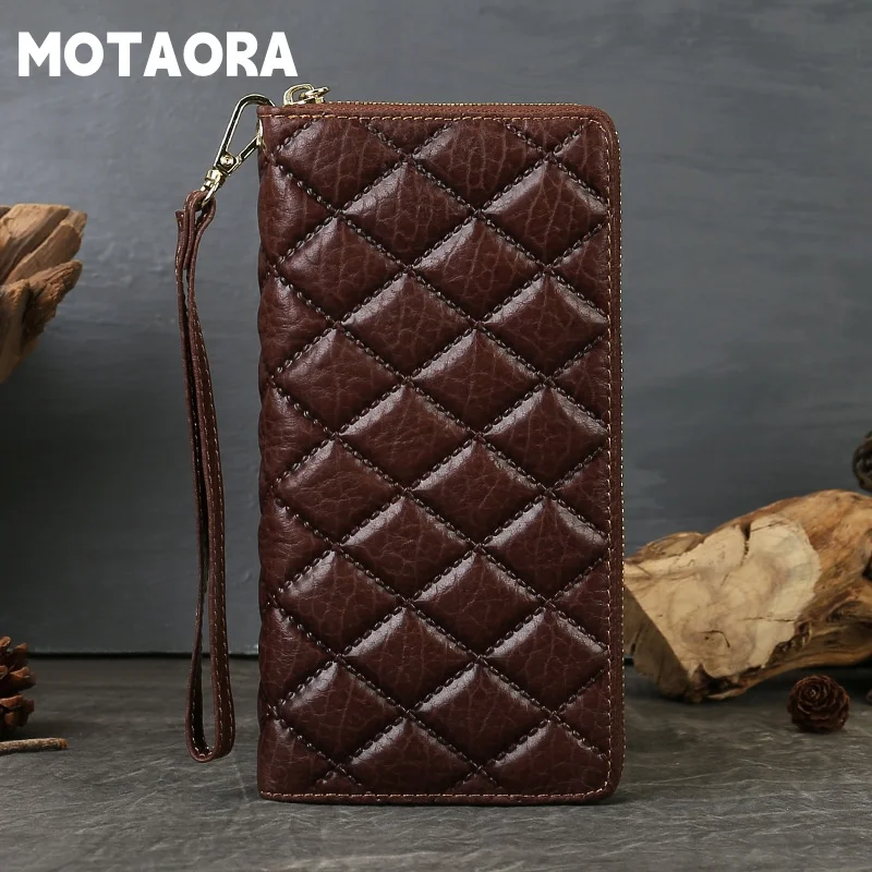 Cartera de Cuero Genuino MOTAORA 2026 con Diseño Retro a Cuadros para Mujer, con Múltiples Ranuras para Tarjetas, Grabado Artesanal, Cierre de Cremallera y Bolsillo para Monedas