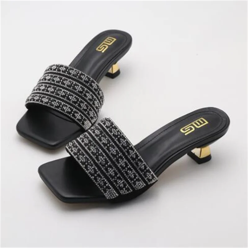 

ladies slippers summer 2024 new fashion wear luxurious outside high heels rhinestone square toe black sandals with heel 4CM