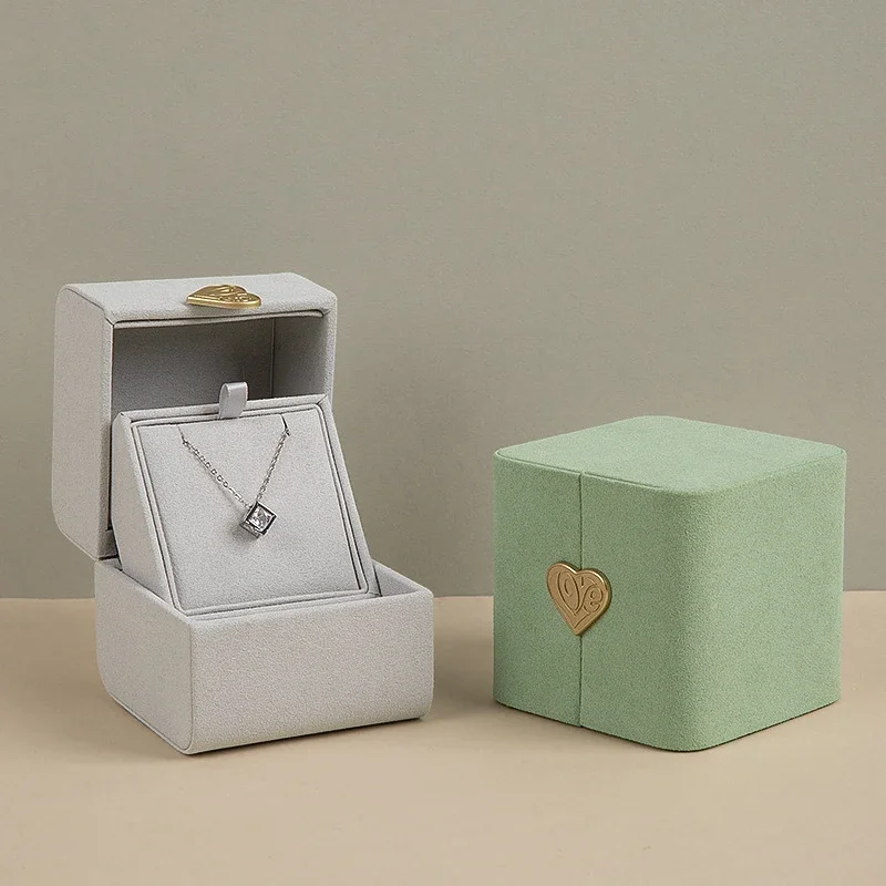

Lbarley High-End Microfiber Love Gold Buckle Double Open Jewelry Box Ring Storage Box Gift Jewelry Box Diaplay Case Packaging