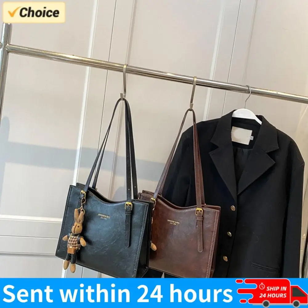 

Women Vintage Shoulder Bag with Pendant Retro Tote Handbag PU Leather Fashion Shoulder Bag Ladies Travel Handbag