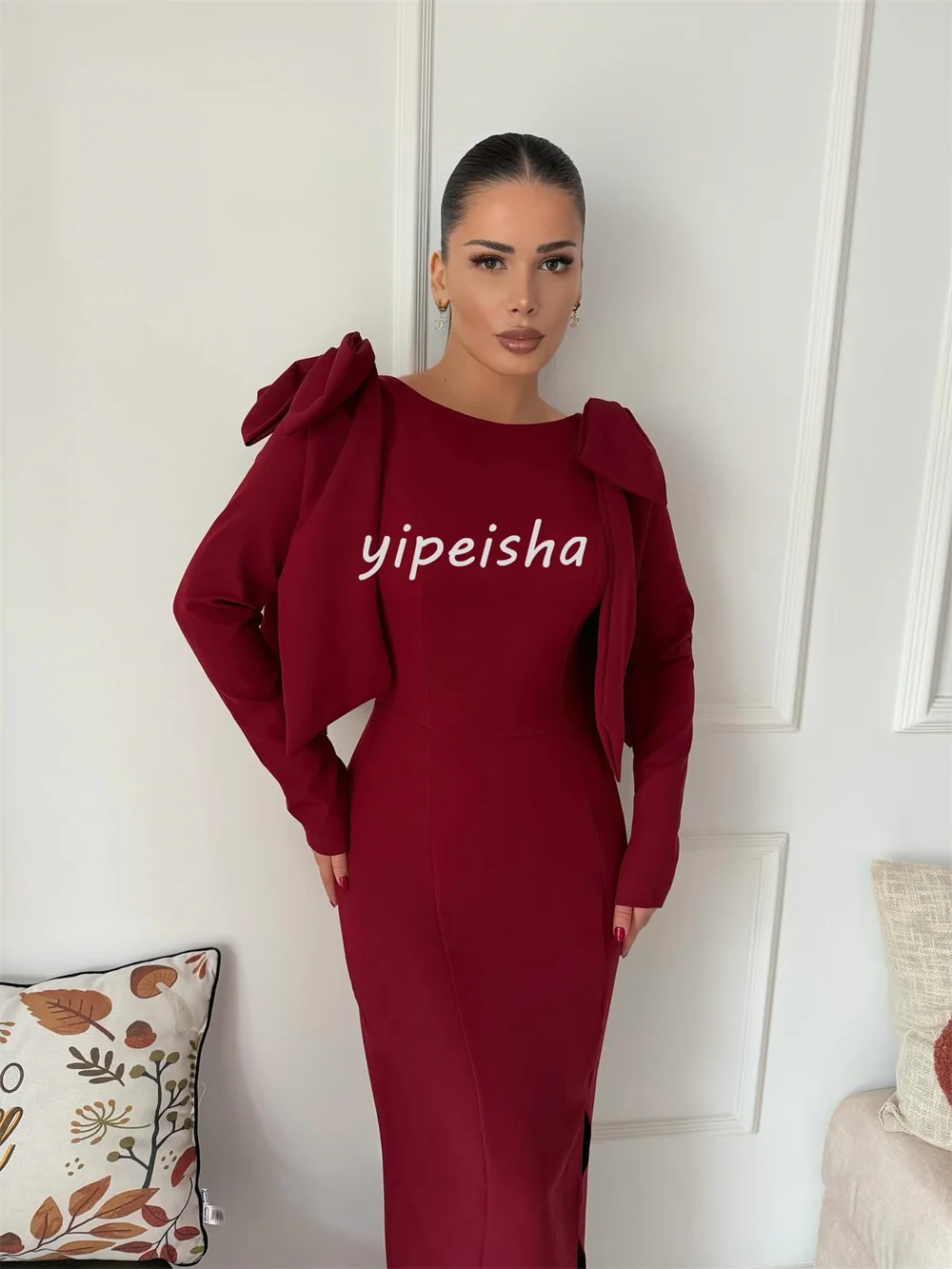 カスタマイズされたマッチングファッションジャージプリーツボウストレートスクープネックロングドレスオーダーメイドの特別な機会のドレス絶妙な中国風