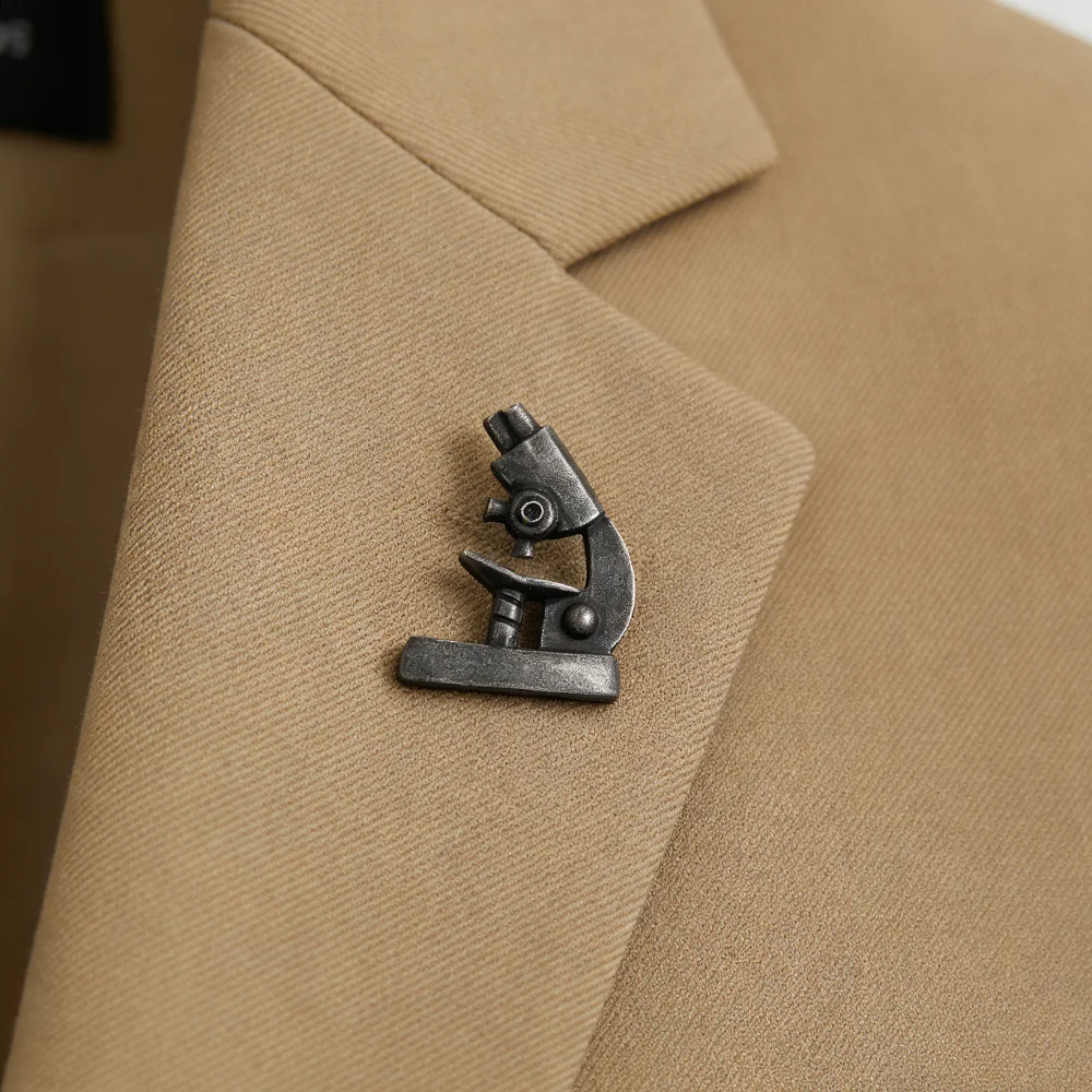 DCARZZ Retro Microscope Pin Science Lab Chemical Theme Brooch for Scientist Doctor Backpack Lapel Badge Jewelry Gifts