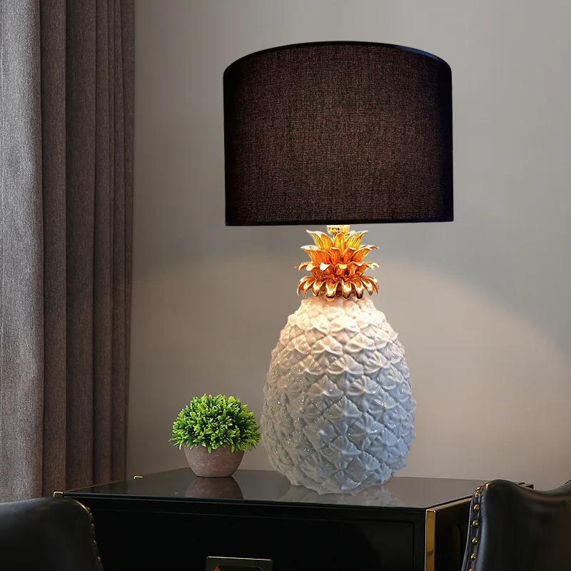 

Nordic Ceramics Pineapple Table Lamps for Living Room Decoration Modern Led Desk Lamp Bedroom Decor Bedside Study Night Lights