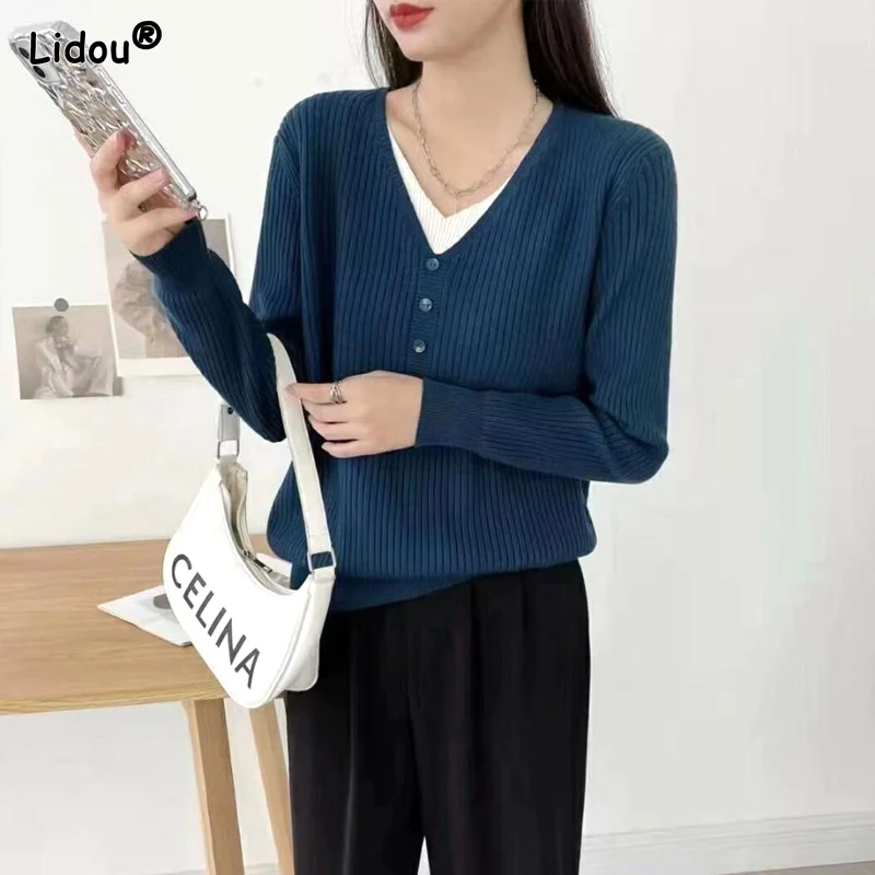 2023 New Spring and Autumn Loose Casual Simple V-neck Spliced Button Fashion Fake Two Piece Long Sleeved Knitted Sweater