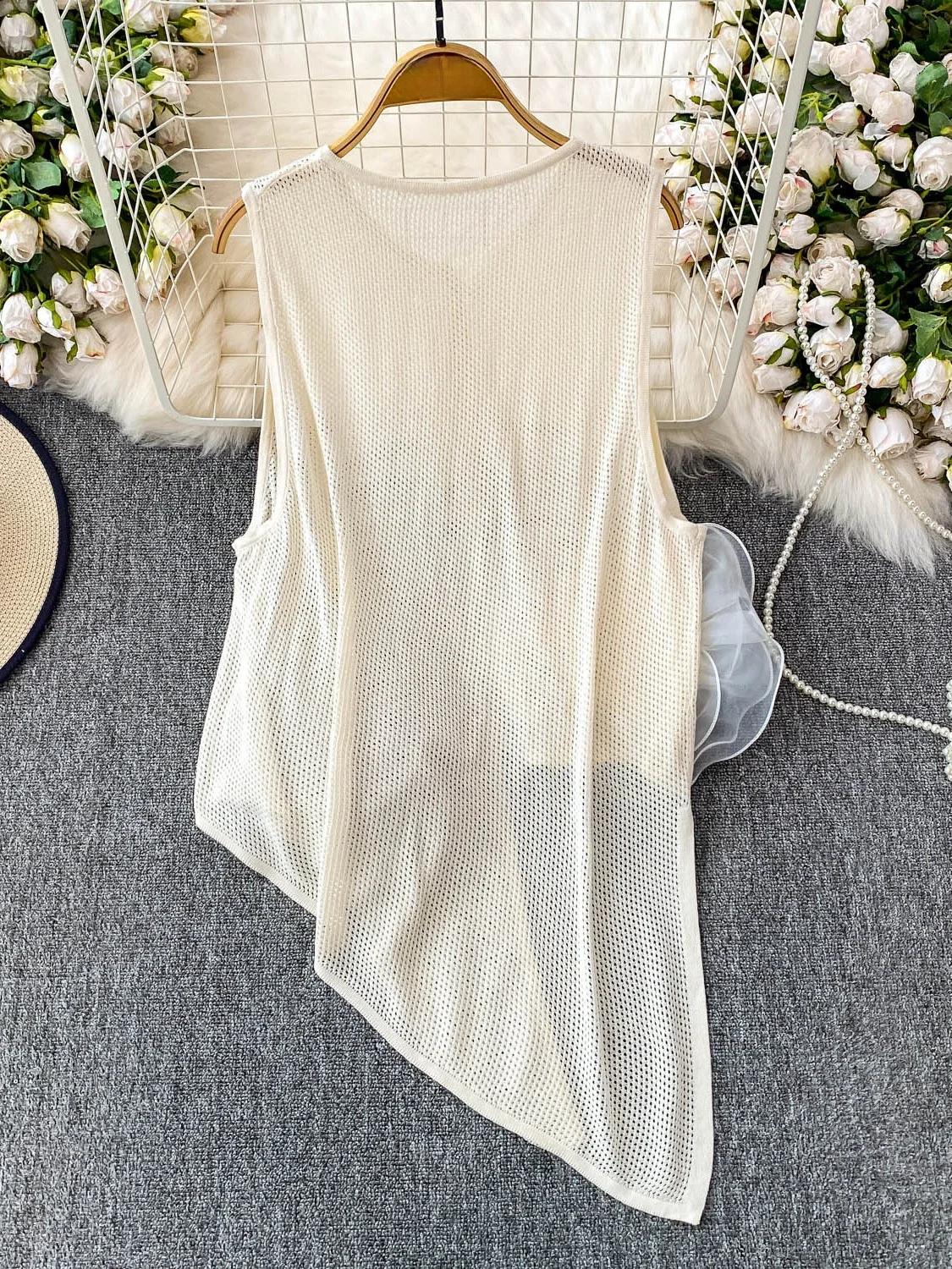 Gilet tricoté à fleurs 3D, haut d'été ajouré à balayage irrégulier pour jeunes femmes, coupe ample, bouton unique