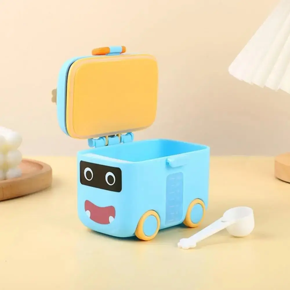 Portable Infant Milk Powder Box Large-Capacity Cartoon Car Shape Baby Milk Powder Dispenser BPA Free with Spoon