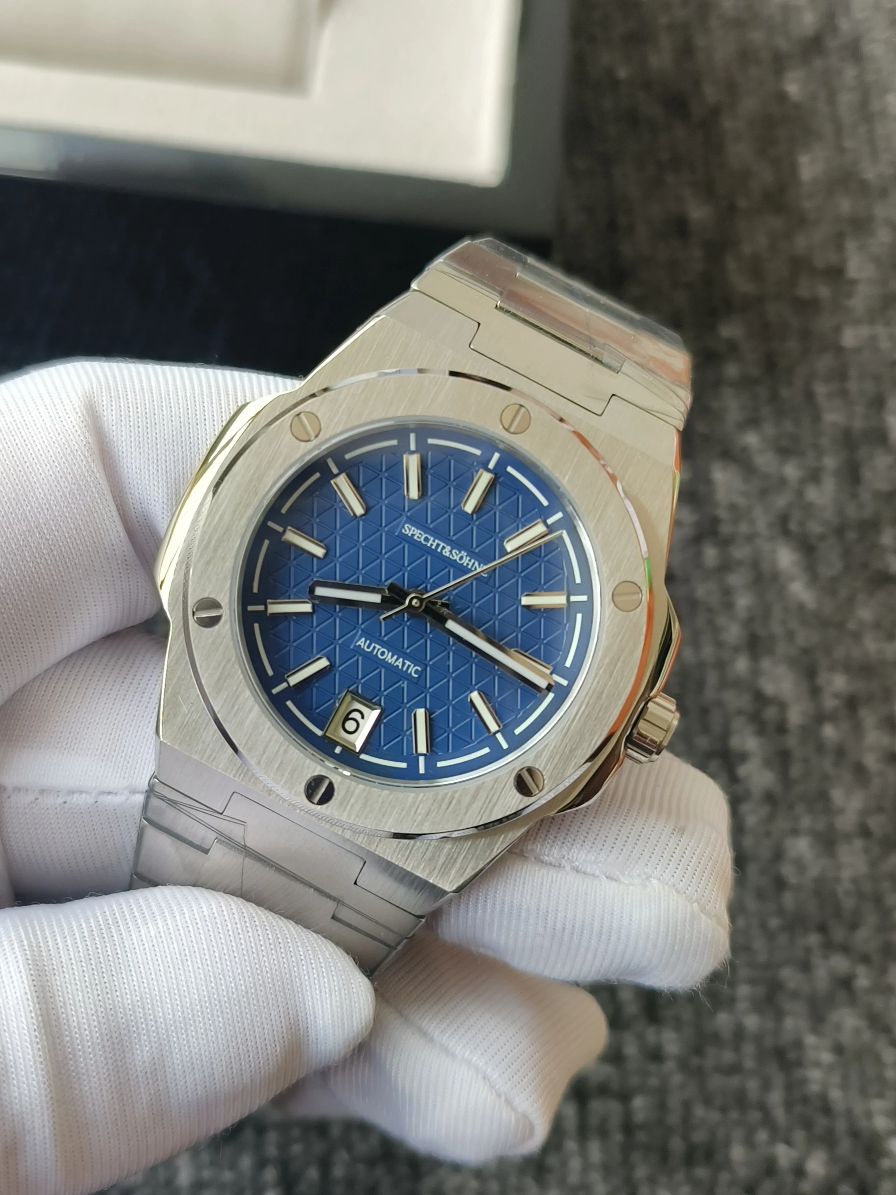 Specht&Söhne 2025 Fashion Business 37MM Watch Japan NH35 Movement Stainless Steel Noctilucent Luxury Sports Watch 50m Waterproof