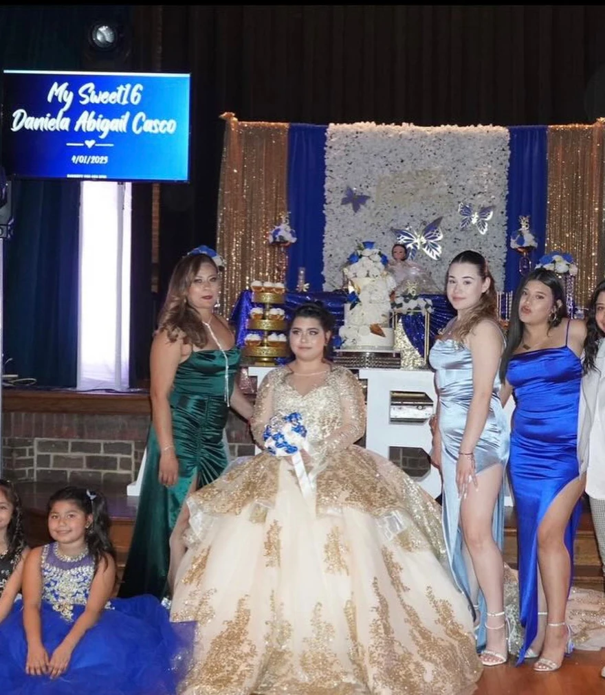 Vestidos De quinceañera color champán personalizados, Vestido De baile De manga larga con lentejuelas y cuentas, Vestido dulce 16, Vestido De 15 Años YQD72 2024