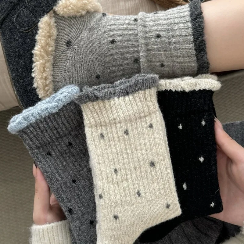 Winter lace color matching polka dot wool socks children ins autumn and winter thickened warm Birkenstocks medium tube socks