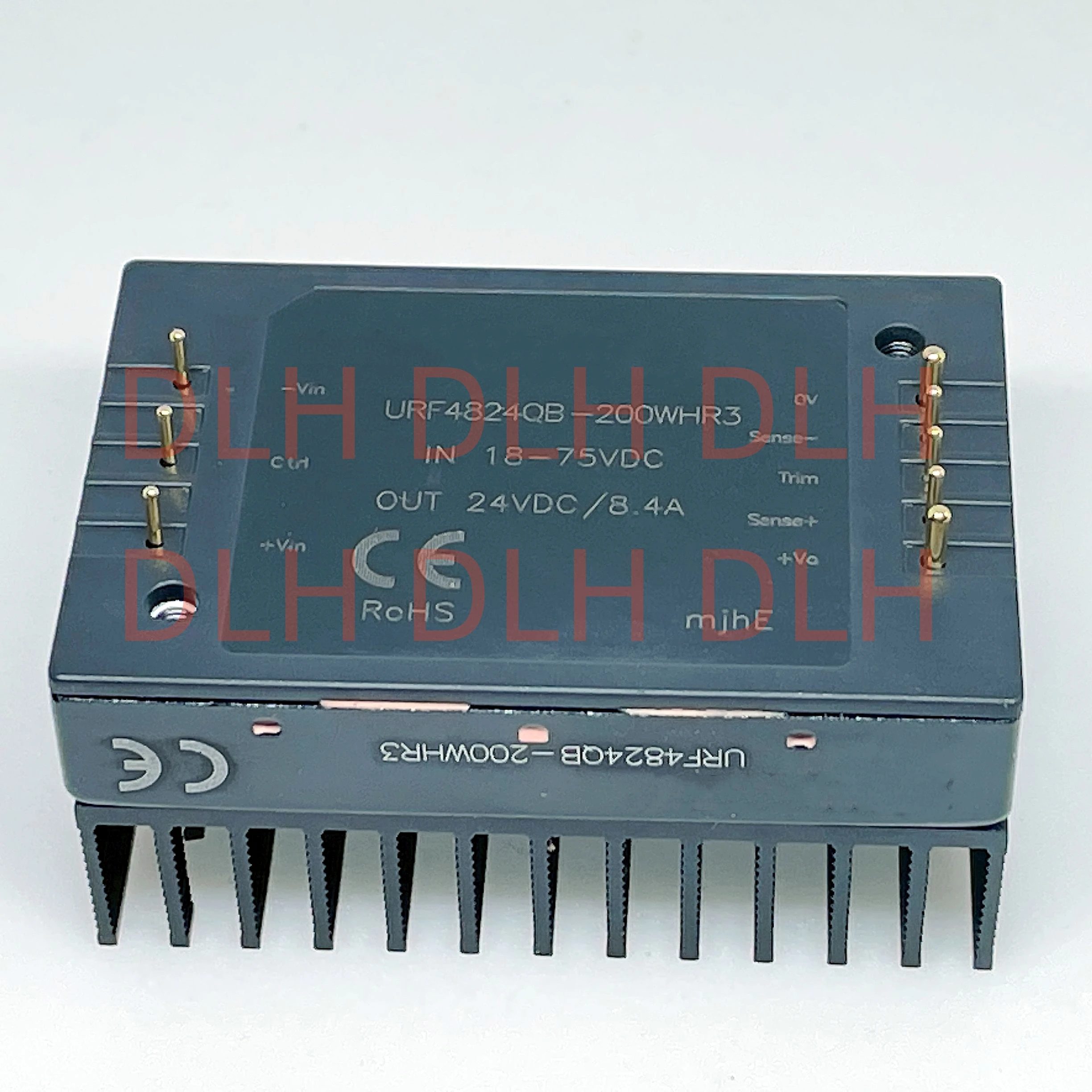 URF4824QB-200WHR3 URF4805QB-200WHR3  URF4812QB-200WHR3 URF4815QB-200WHR3 URF4848QB-200WHR3 Package with heat sink