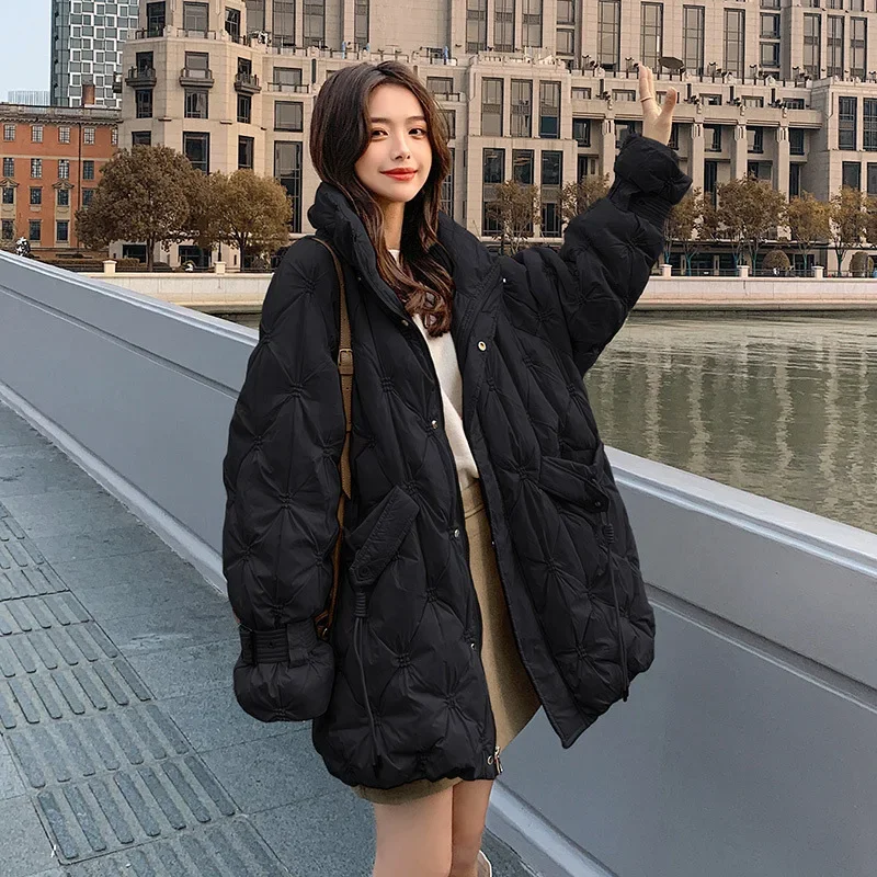 Winter Women\'s Down Coats Stand Collar Loose Warm Fluffy Down Coat Female Buckle Cuff DesignDiamond Plaid Woman\'s Quilted Jacket