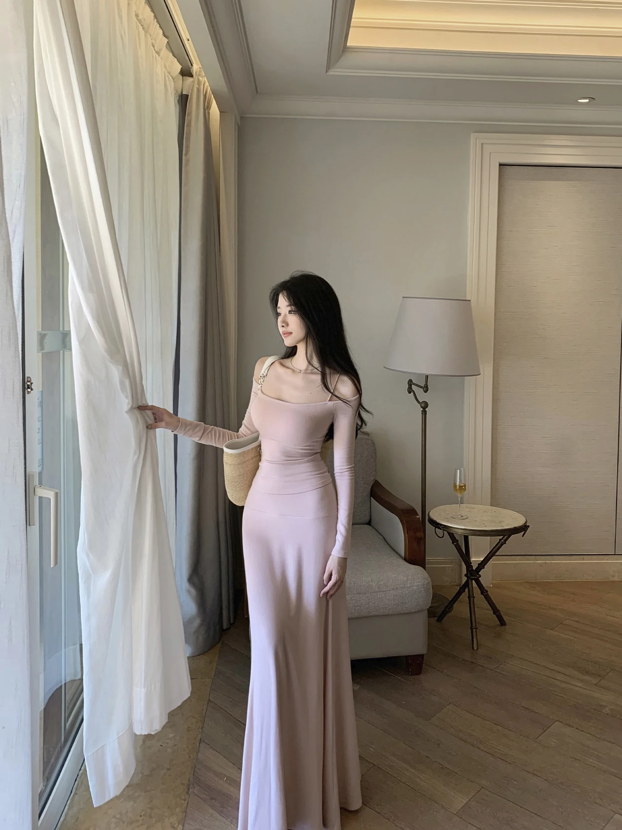 

Женский повседневный комплект Tongse: дышащий топ на одно плечо из смесового хлопка с длинным рукавом и облегающая юбка с высокой талией