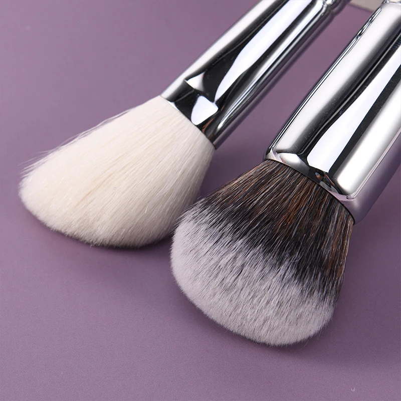 Set di pennelli per trucco bianco da 7 pezzi Pennello per fondotinta per ombretto Correttore Pennello cosmetico per donna Strumenti per trucco di bellezza