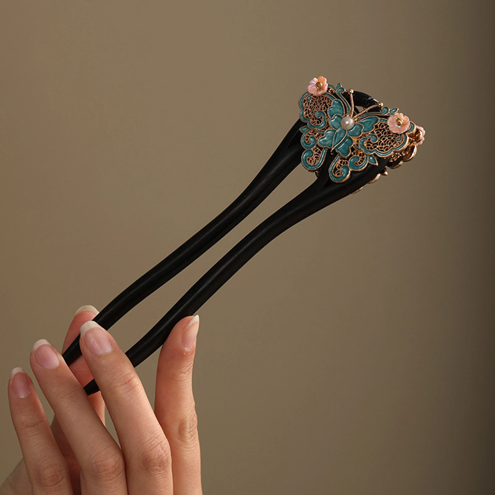 دبوس شعر على شكل حرف U على الطراز الصيني للنساء أنيق عتيق من خشب الصندل على شكل فراشة شرابة دبوس شعر خشبي فاخر خفيف #3