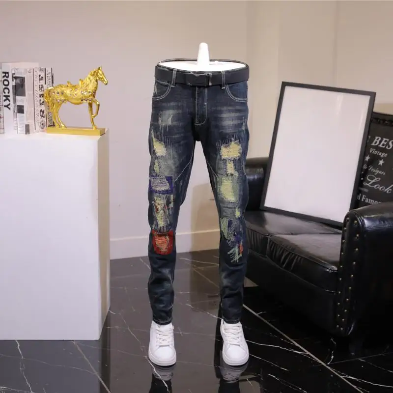 

Осень-зима 2021, рваные старые джинсы с вышивкой в стиле ретро, мужские эластичные узкие брюки с нашивкой, мужская одежда, брюки в корейском стиле