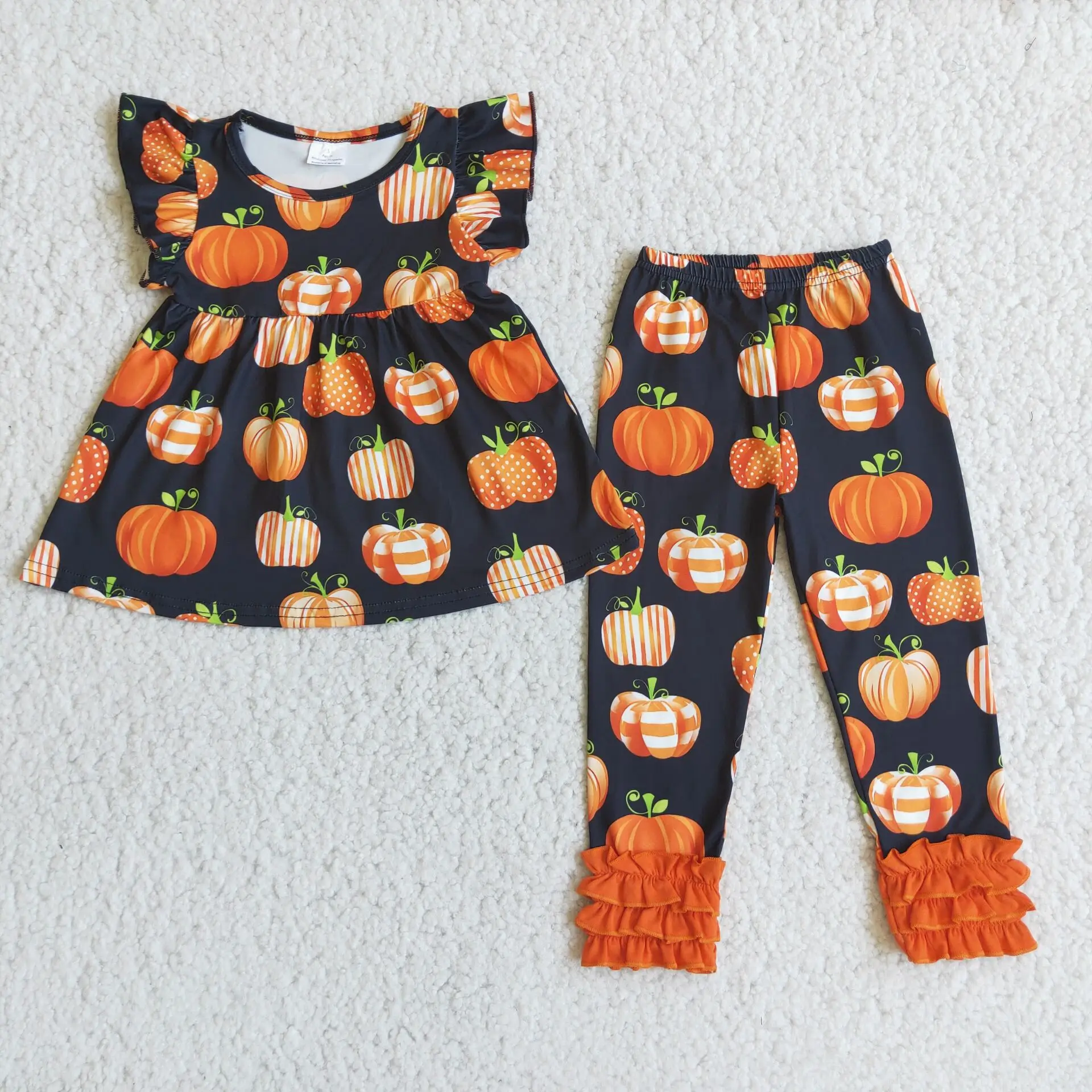 

2022 RTS Wholesale Hot Selling Black Pumpkin Print Short Sleeve Shirt Baby Girls Clothes Boutique Set Fashion For Daily Wearing