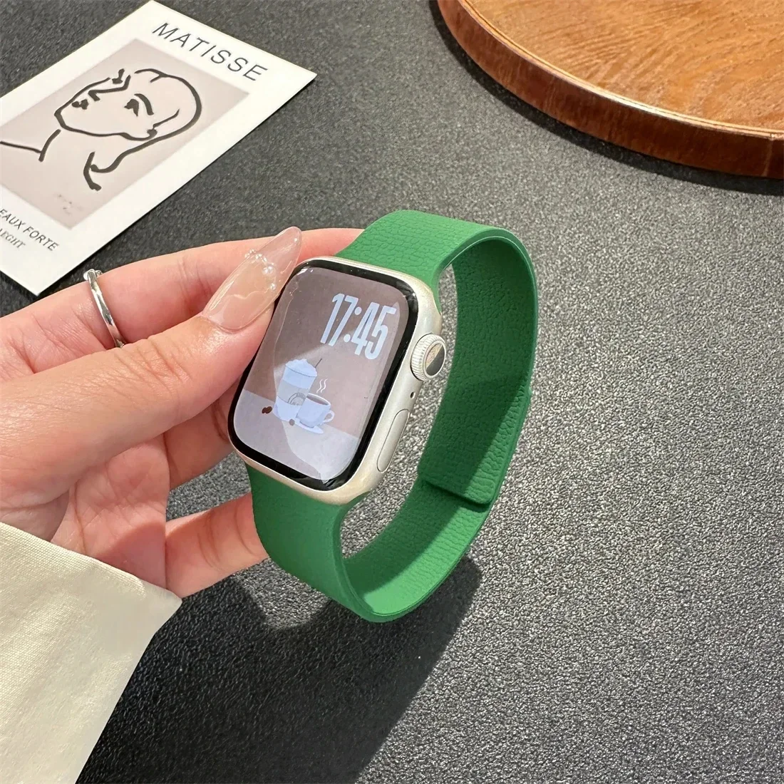 Nova pulseira magnética de silicone para apple watch ultra2 49mm 45mm 42 40mm 46mm 38/41mm pulseira esportiva série 10 9-8-7-6-5-4-3-SE banda