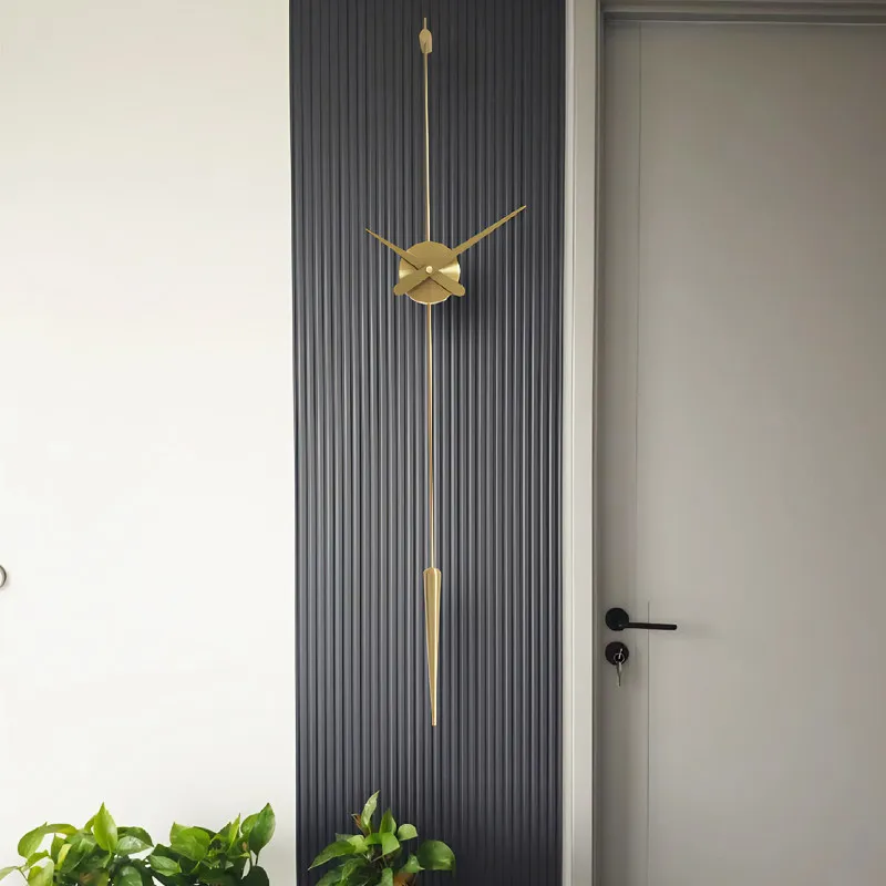 Modern light luxury wall clock Living room Home atmosphere clock Internet celebrity creative personality simple brass clock