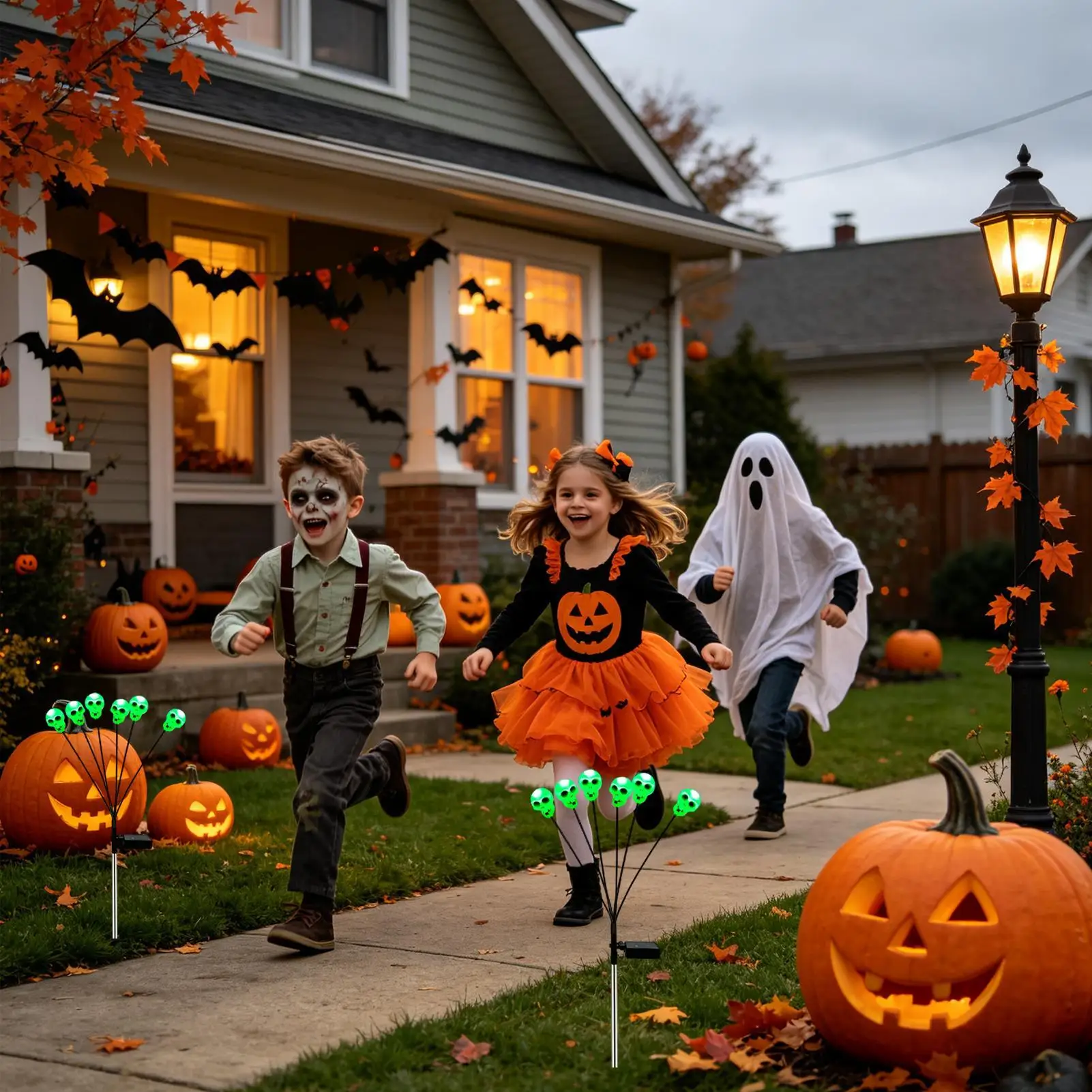 Halloween Solar Lights 6 LEDs Waterproof Skull Stake Lamp Solar Garden Lights For Halloween Party Patio Lawn Garden Pathway Yard