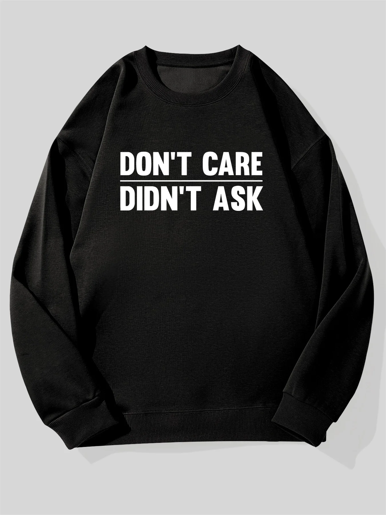 سترة رجالية فضفاضة بنمط "لا يهم" - أسود مع حروف بيضاء، سترة فضفاضة غير رسمية، رقبة دائرية وأكمام طويلة #1