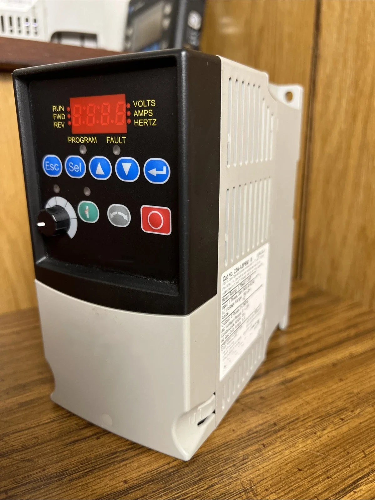 

Оригинальный модуль цифрового ввода инвертора 22A-A1P5H204 22A-A1P5N104 22A-A1P5N114 22A-A2P1N103 22A-A2P1N113 — гарантия один год