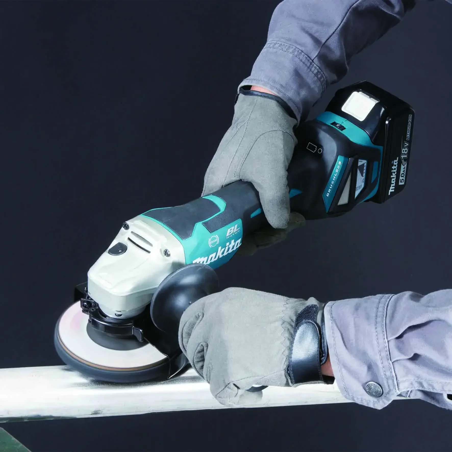 Makita DGA518Z Brushless Cordless 125MM (5\