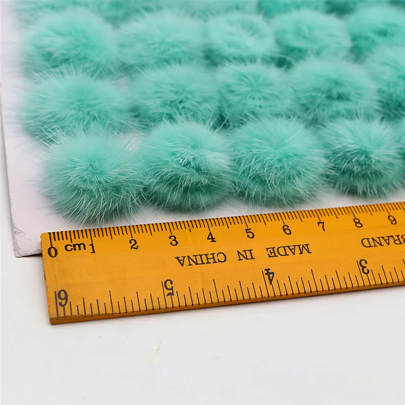 2.5-3Cm 100 sztuk syntetyczny plusz pompon Pure Color Pom-pom instrukcja DIY puszyste miękkie Pom-pom Disc klamra ozdobne statki dostaw