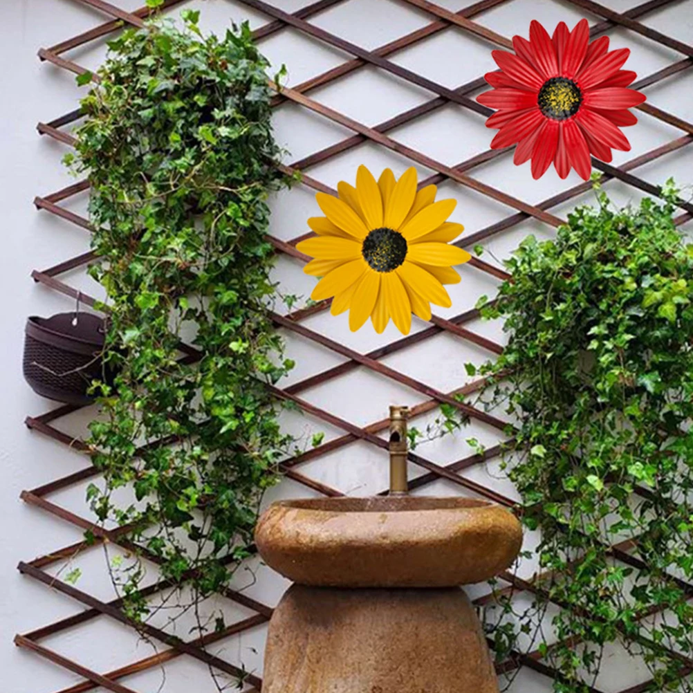 

2 Pcs Daisy Pendant Wall Art Iron Flower Decor Hanging Home Decorations Living Room Garden Balcony Bar Restaurant