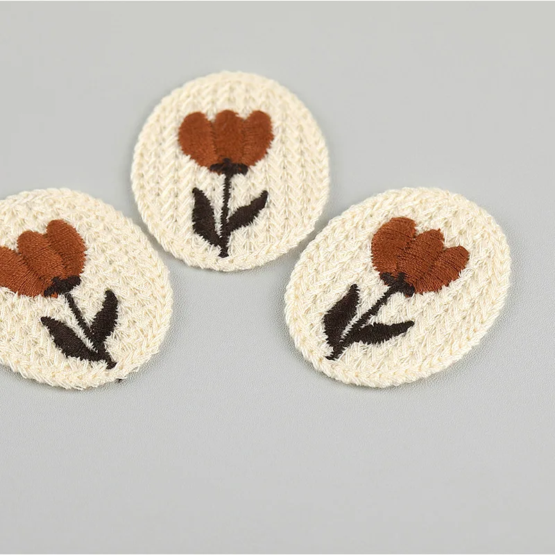 10 Stuks Geborduurde Tulpenbloem Liefde Badge Geweven Label Doek Applique Bloemstuk Diy Krans Hoofdtooi Schoenen Tas Decoratie