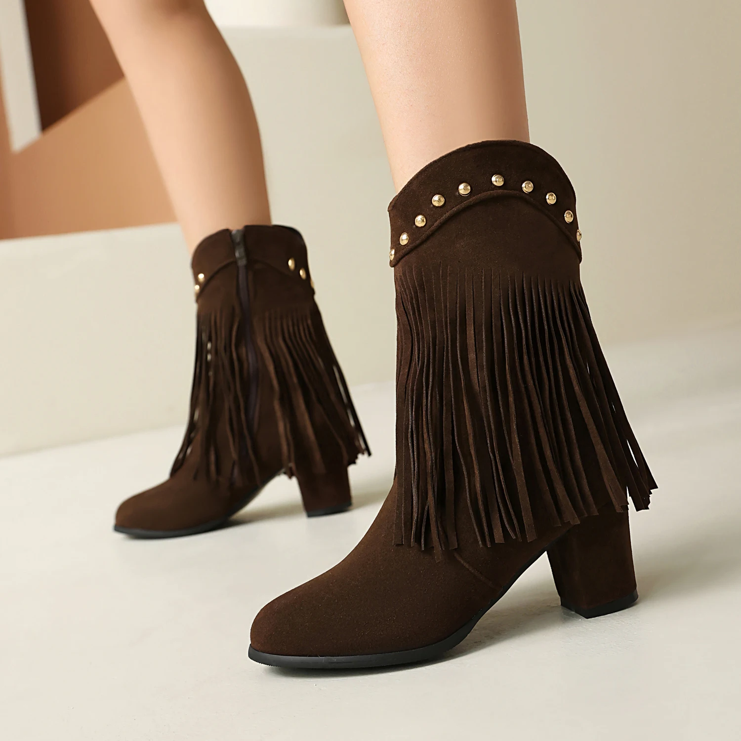 Winter Cowboy Style Fringe Boots Women's Retro Flock Ankle Boots Tassel Rivets Decor 6.5cm Comfy Chunky Heels Shoes