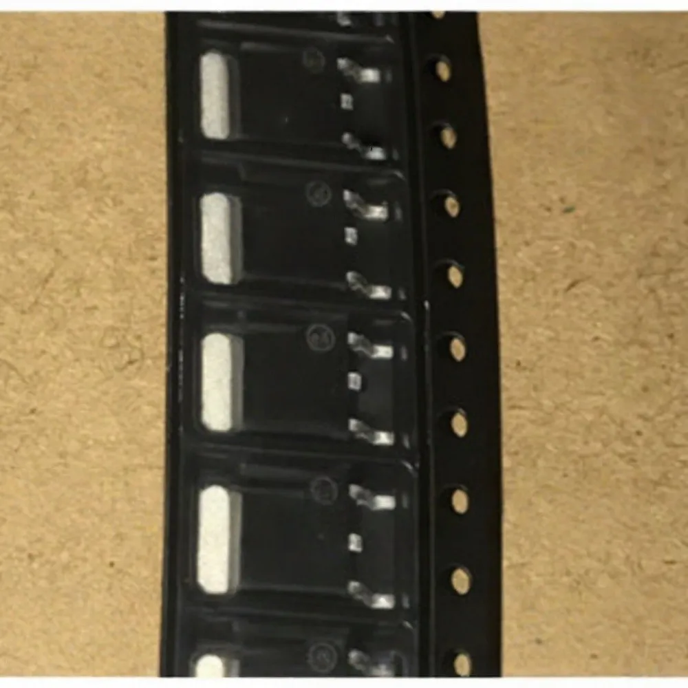 1-100PCS 3210ARZ ADUM3210ARZ ADUM3210 79M05 MC79M05CDT 7905 M29F010B70N1 TOP246YN TOP246
