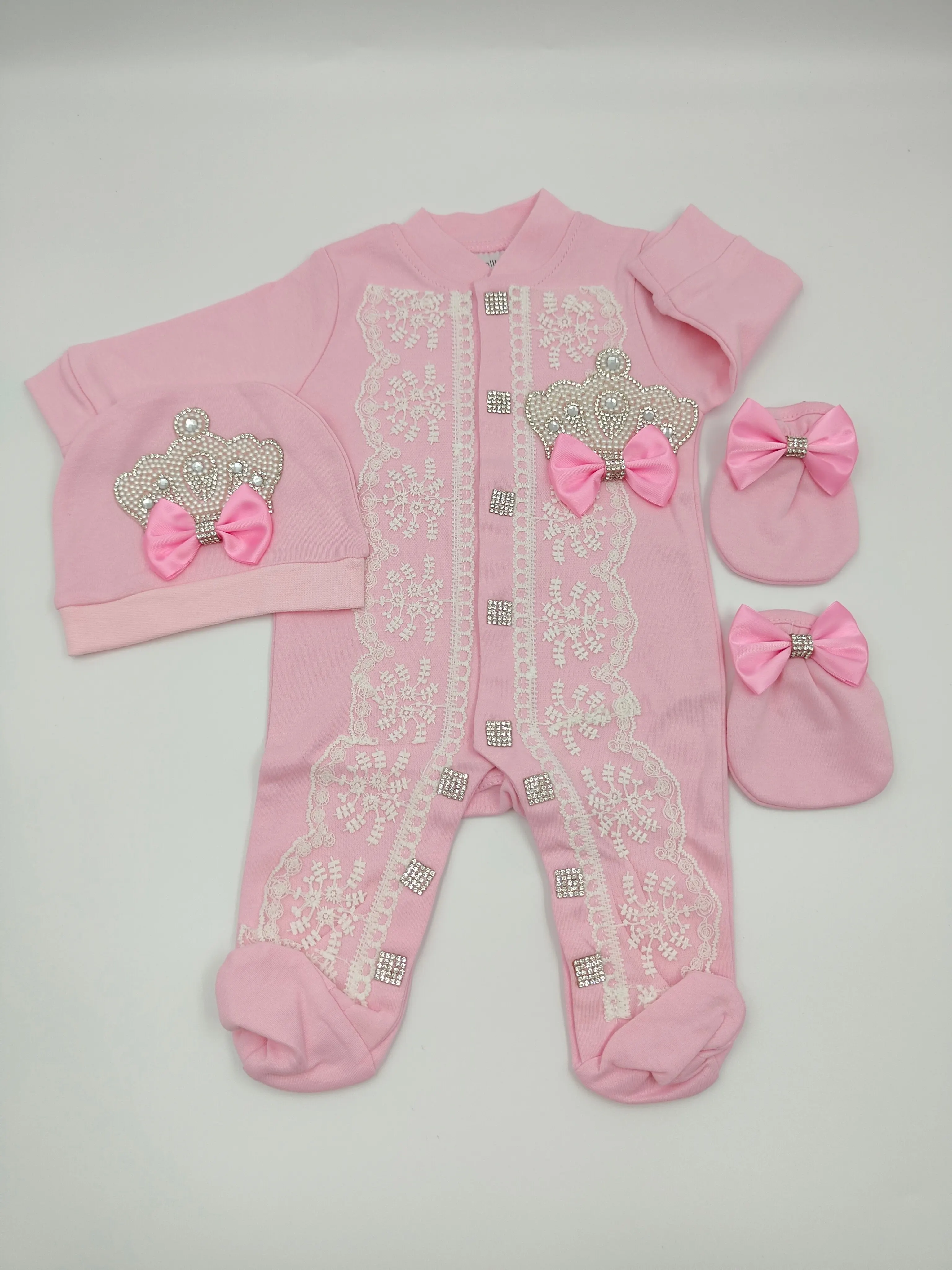 Dollbling Pink Dot 3-Piece Set For 0-3-Month Baby Girls – Romper, Hat, Gloves, Crown & Bow Accents, Customizable Name