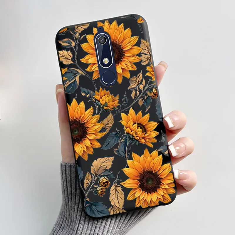 Nueva funda de teléfono negra colorida a la moda para Nokia 5,1/Nokia 5 2018, funda suave a prueba de golpes con patrón de conejo y té con leche Happy