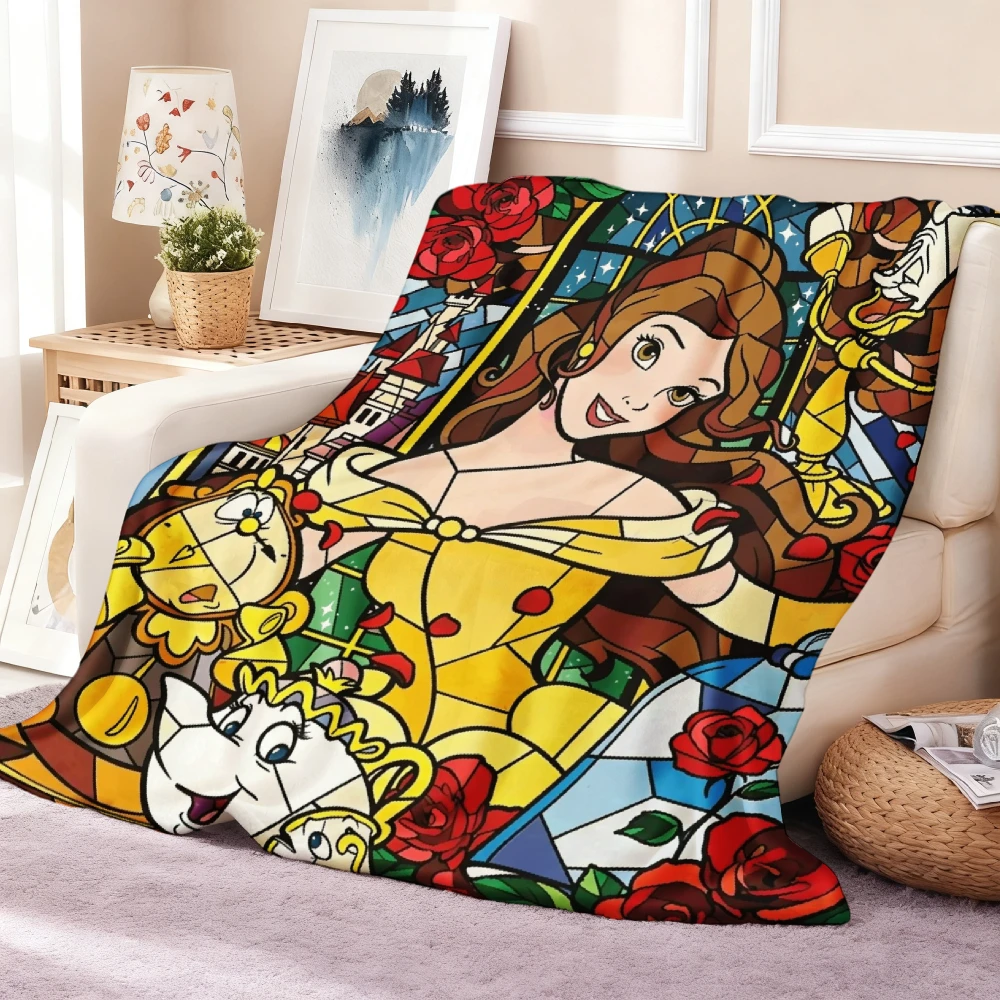 Manta de lana suave y cálida con estampado de vitral de La Bella y la Bestia de DISNEY CLASSIC, con Bella, Lumiér, Cogsworth y Rosa Encantada
