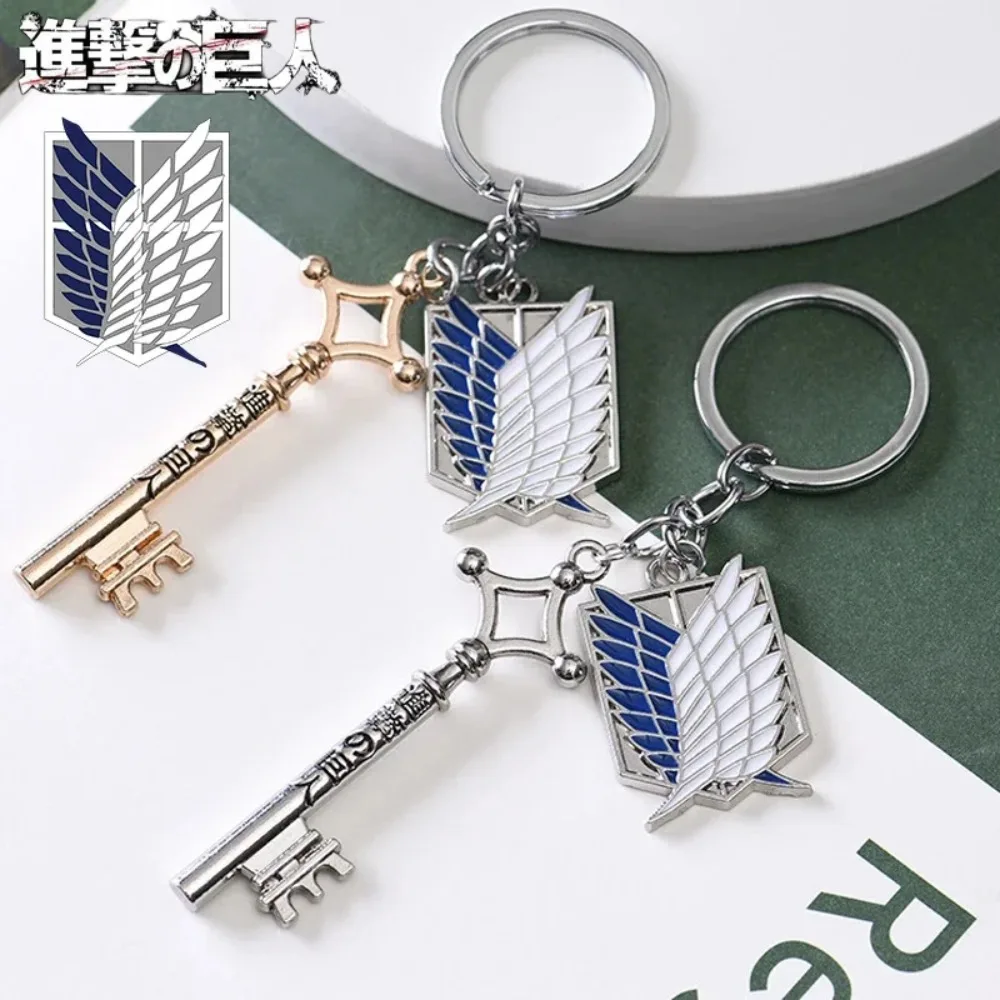 Attack on Titan Metall-Schlüsselanhänger für Männer und Frauen Anime-Zubehör Rucksack-Anhänger Schlüsselketten Schmuck Taschen Schlüsselring Accessoires