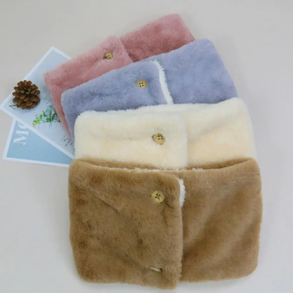 

Cozy Winter Scarf Luxurious Double-layer Plush Scarf with Natural Wood Buckles Imitation Rabbit Fur Lining Solid Color Winter