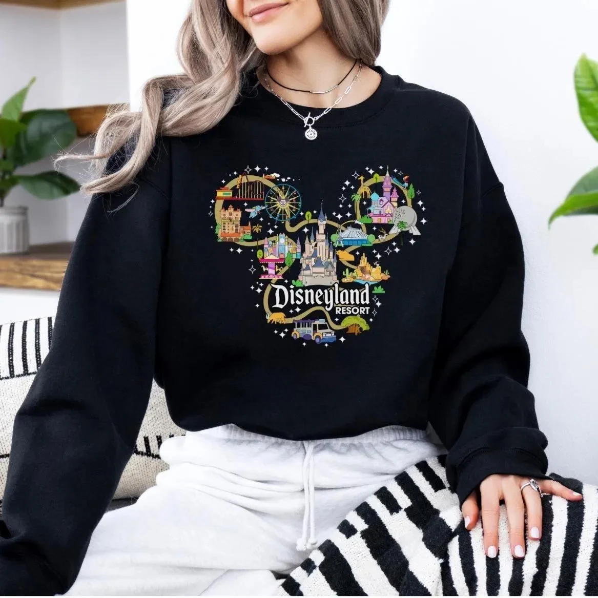 Retro Disneyland Sw…