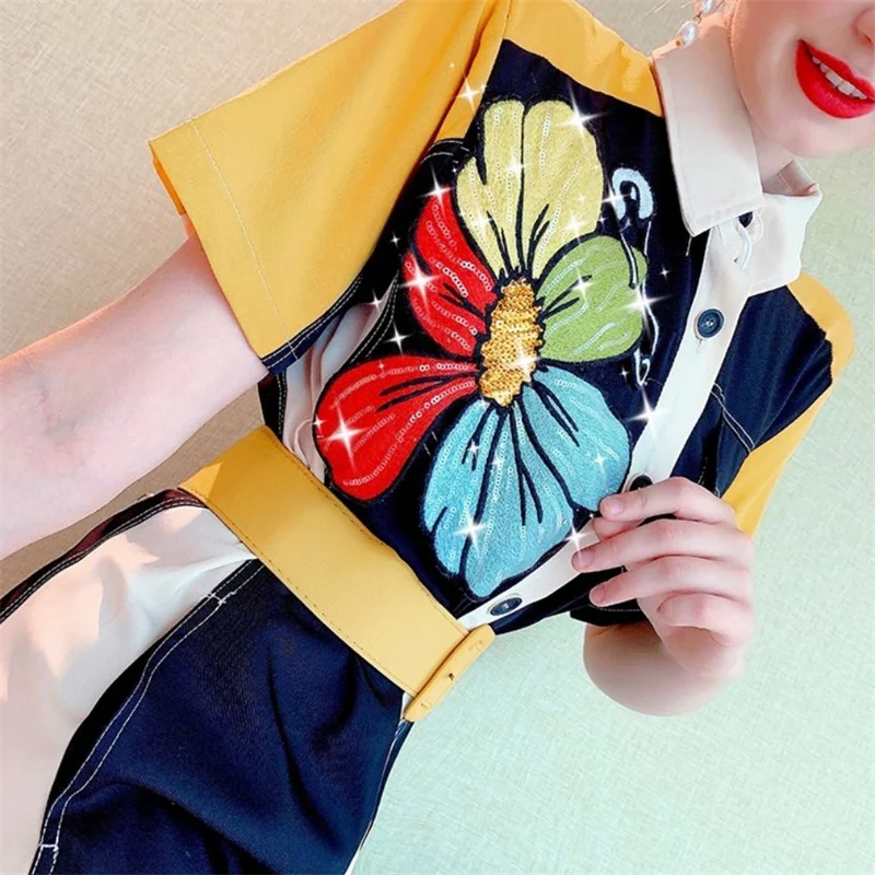 Female Embroidery Shirt And Dress.2023 Summer Women Medium Long Waist Was Slim Design Felt Like Stitching Printing Dress Coat