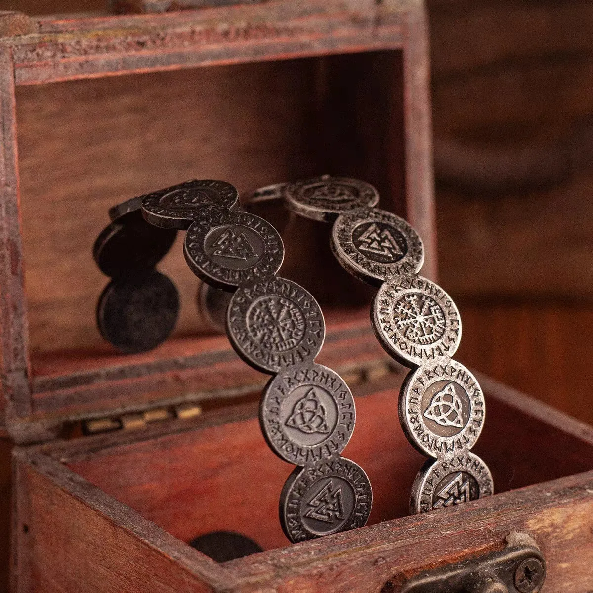 

Браслет с рунами, скандинавская мифология, викинг, ретро-диск с гравировкой букв для мужчин и женщин, регулируемый