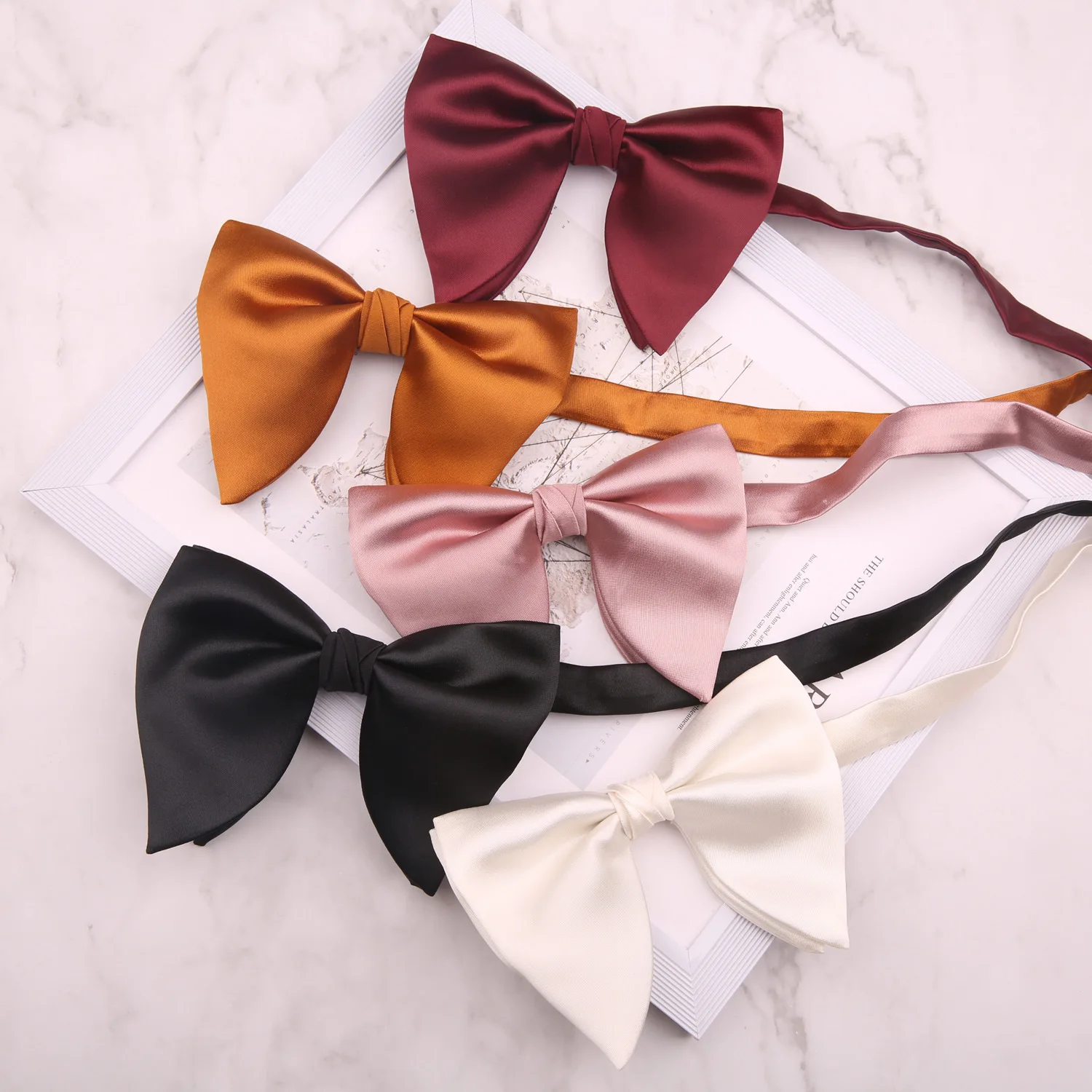 

11*12CM Milky White Navy Blue Solid Color Polyester Cowhorn Large Bowtie for Man Wedding Business Bowknot Casual Necktie