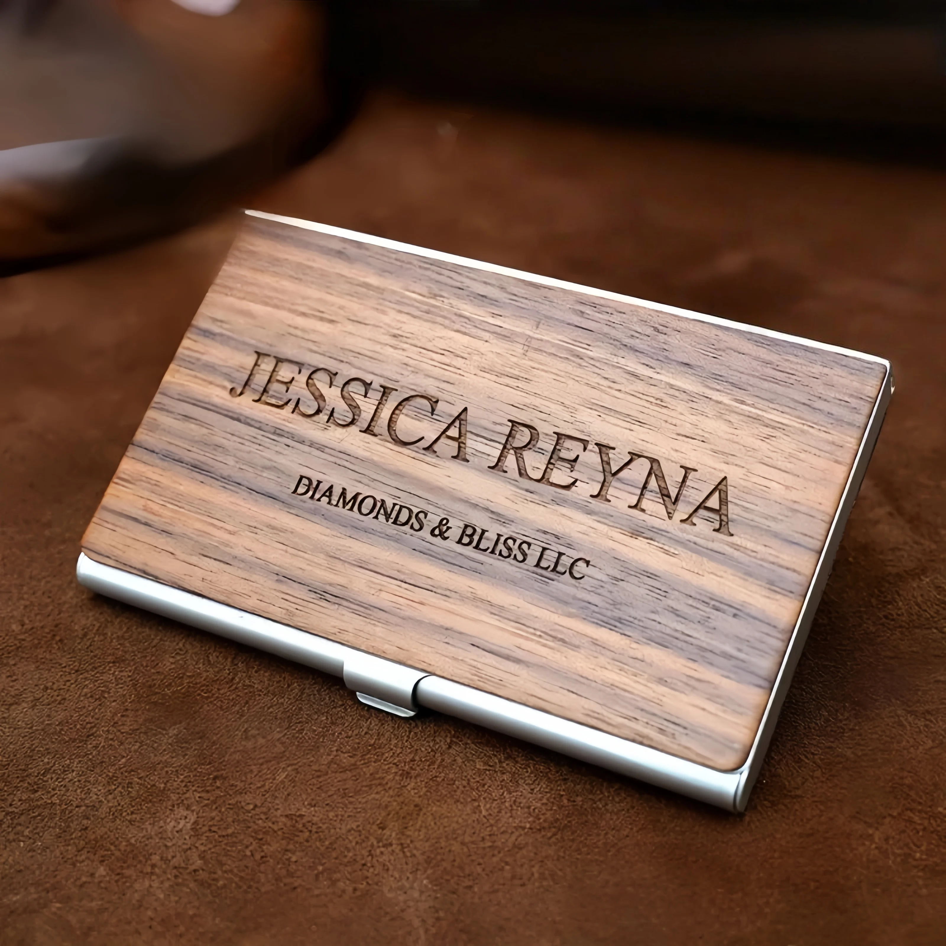 Estuche para tarjetas de visit - Phone Accessories Company reseña y precio
