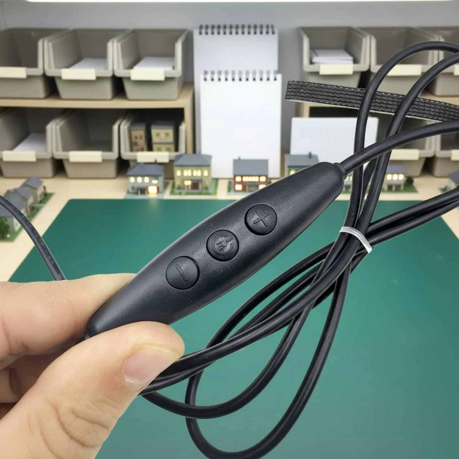 

USB-Powered LED Controller Timer Function Wireless LED Controller Wireless Light Controller Night Mode