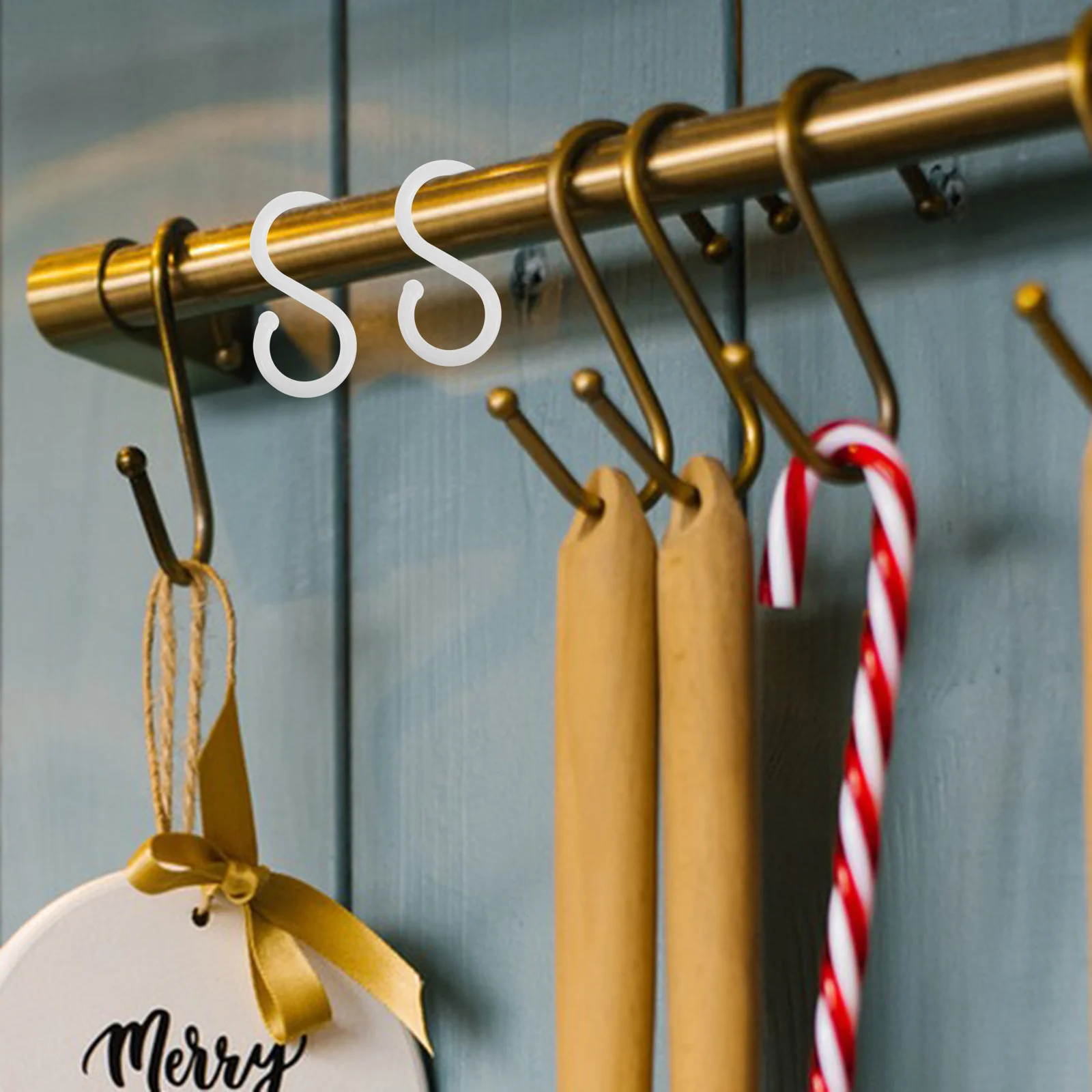 

100Pcs Plastic S Hook Storage Hangers Kitchen Bathroom Clothes Towels Pothooks Organizers White S Hook