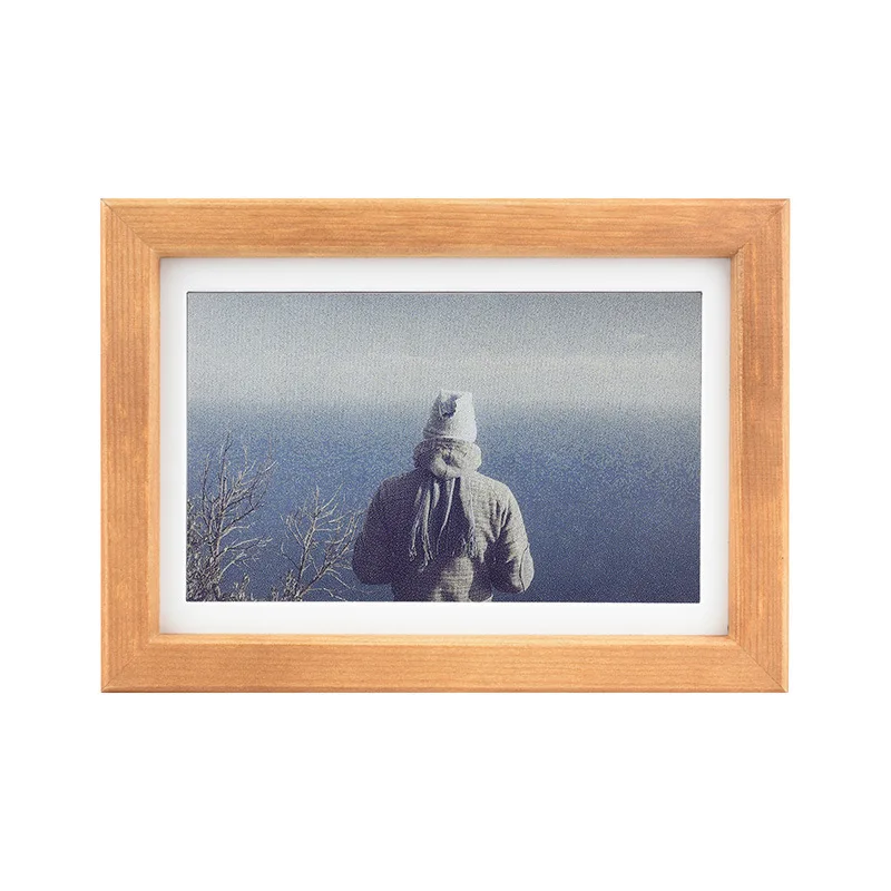 7.3-Inch B-type E6 full-color electronic ink screen, solid wood photo frame long standby 800 × 480 resolution