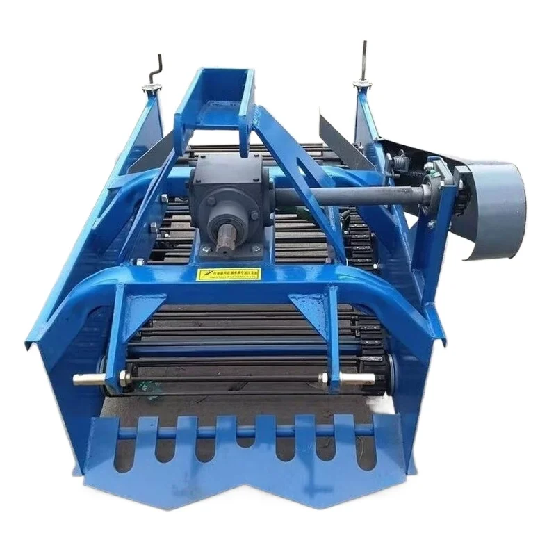 Harvester Four Wheel Tractor arvester Carrot Medicinal Harvester 1 meter wide Belt
