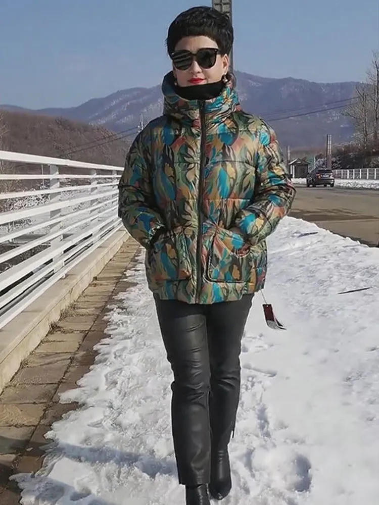 

Зимние женские пуховики: нейтральные, умеренные, стандартные, обычные