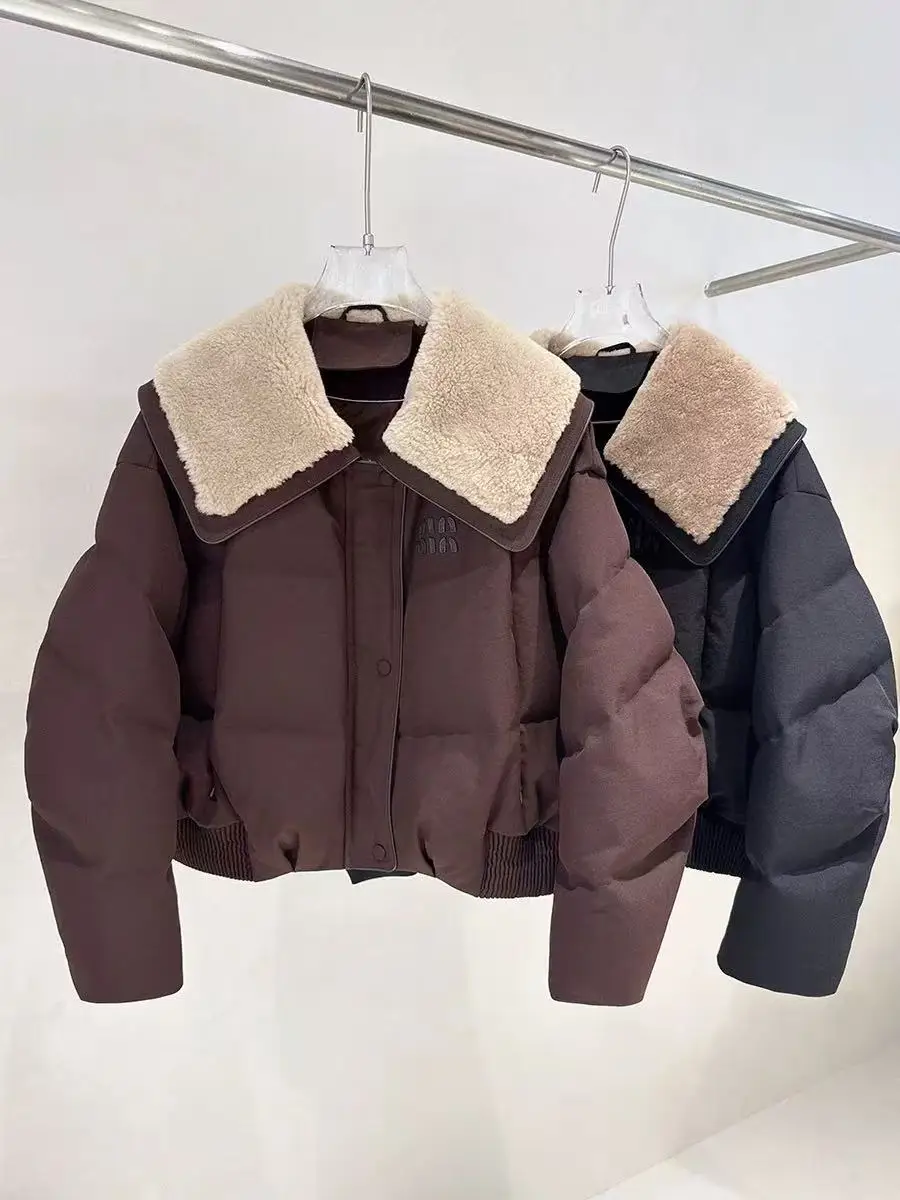 

MingRui European And Korean 2026 Women's Winter Goose down Bread Coat Fur And Leather Integrated Collar Splicing Lamb Fur