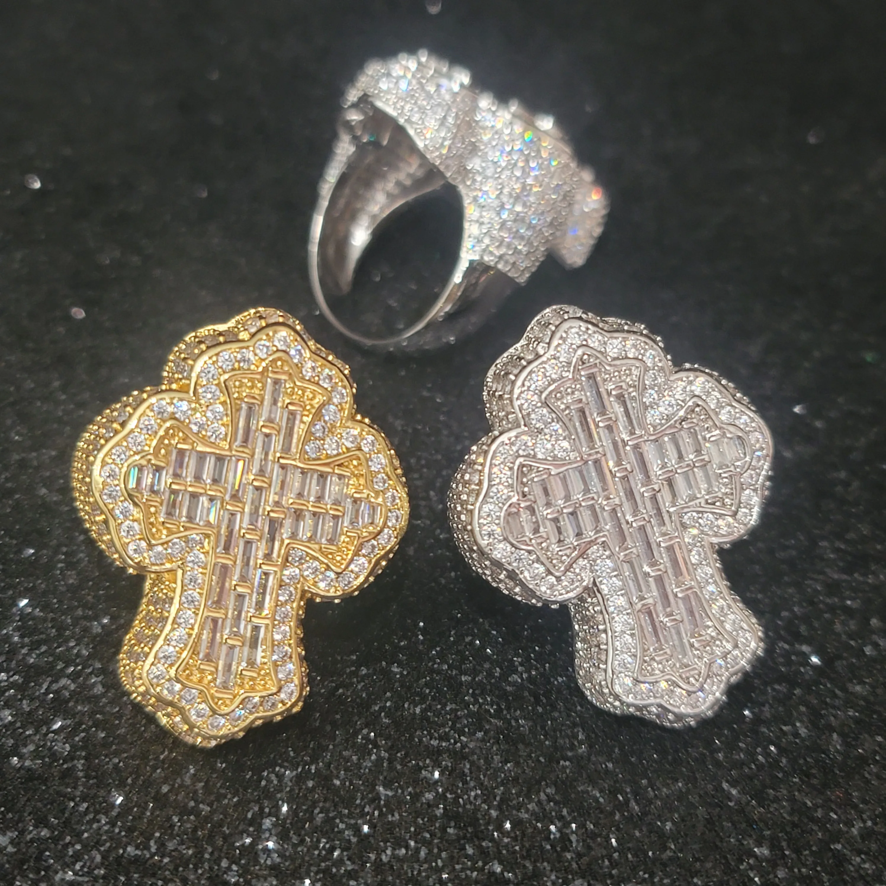 Iced Out Baguettecz Ring Hip Hop Punk Jewelry For Women Men Sacred Cross Prayer Rings 7-11 Size Hollow Out Accessory Gifts